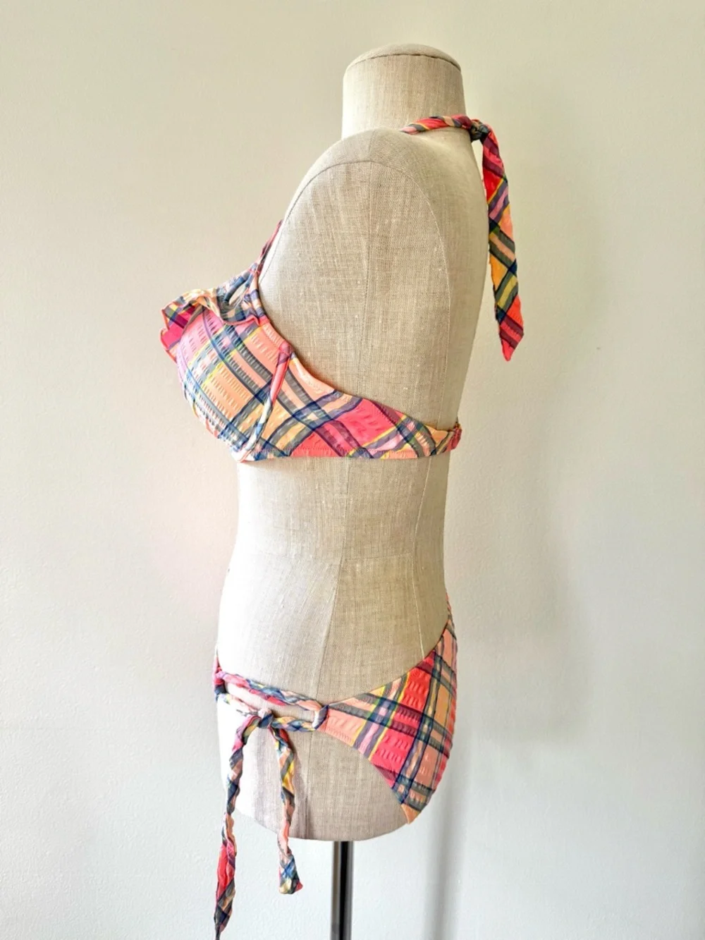 Victoria's Secret Seersucker Ruffled Push Up Bikini Set Plaid Pink Blue 36C LG - Picture 3 of 9